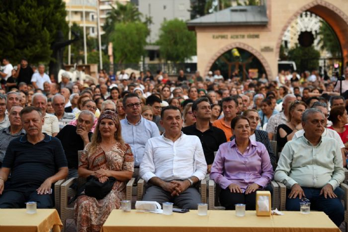 zyiit, Mersin Cemevinde Aure etkinliine katld