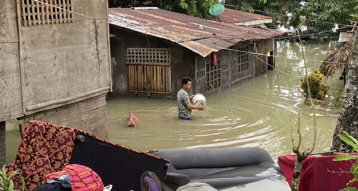 Filipinleri vuran tropik frtnada can kayb 145e ykseldi