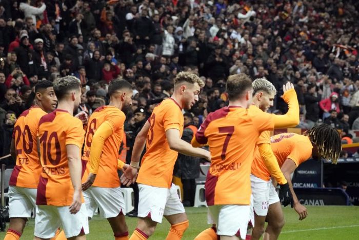 Galatasarayn i saha yenilmezlik serisi 24e ykseldi