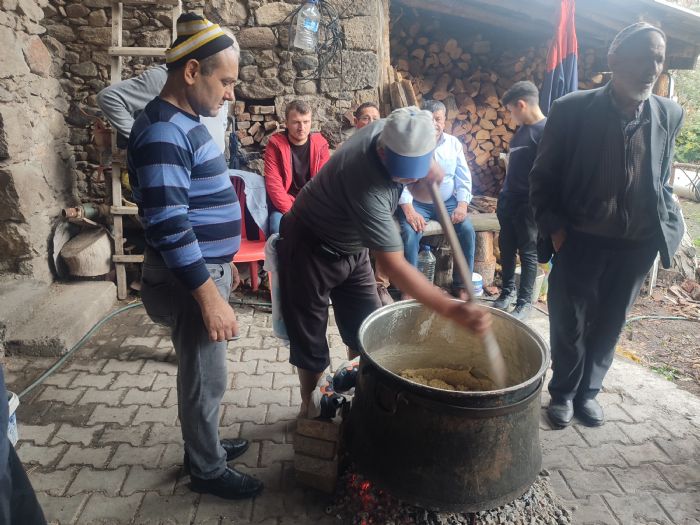 3 bin yllk gelenek devam ediyor