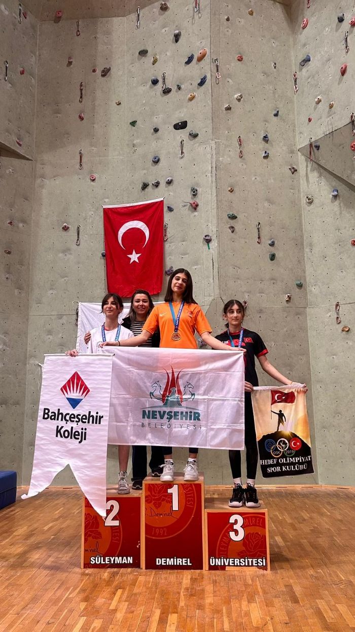 Gen Sporcu Zeynep Aydn Trkiye ampiyonu oldu