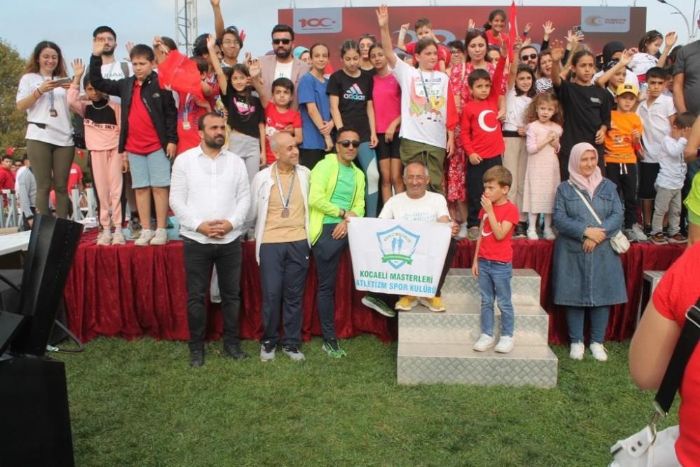 stanbul Maratonuna Kocaeliden 37 sporcu