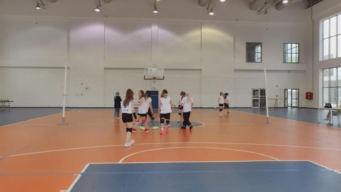 Kadn salk alanlar voleybol ile moral buldu