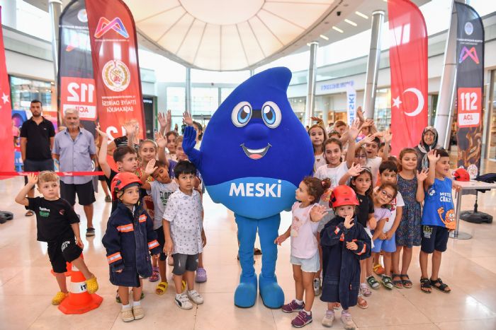 ocuklar, 2 gn boyunca hem elendi hem rendi