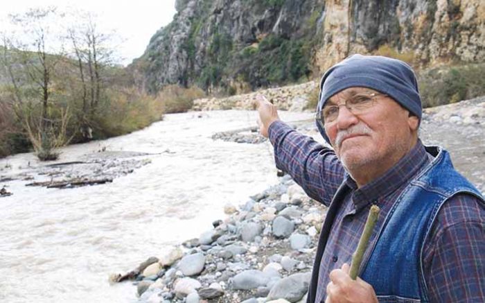 Yalar umut verdi, yazn kuruyan Alata Deresi denizle bulutu