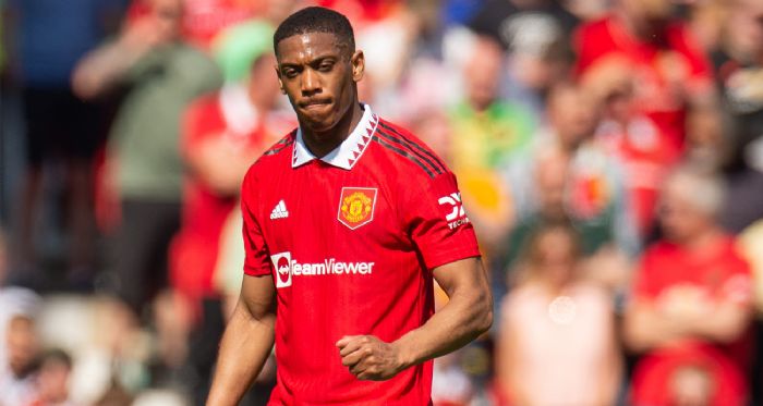 Anthony Martial'dan kt haber