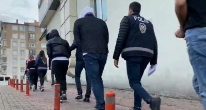  Kayseri’de nitelikli dolandrclk yapanlara darbe: 36 gzalt