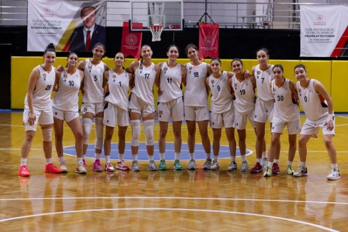 BK Mersin Basketbol Genler Ligi'ne frtna gibi balad 