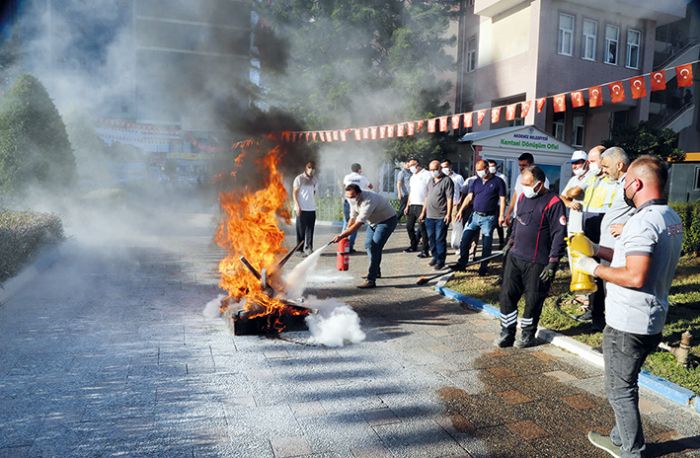 Akdeniz Belediyesinde yangn tatbikat yapld