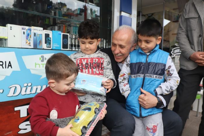 Gltak, Zeytinlibahe Caddesi esnaf ile bulutu