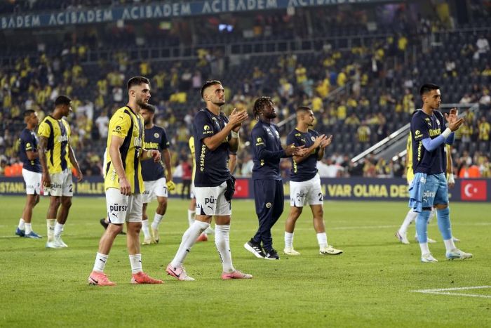 Fenerbahe yenilmezlik serisini 31 maa kard