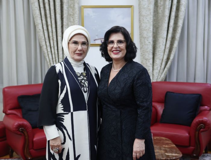 Emine Erdoan, Arnavutluk Cumhurbakan'nn ei ile grt