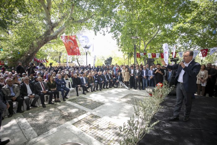 Mersin Bykehir Belediye Bakan Vahap Seer, Mutta vatandalarla bir araya geldi