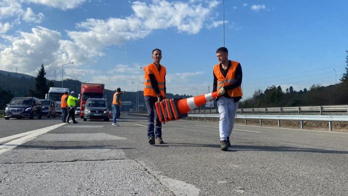 Anadolu Otoyolu Bolu Da Tneli tekrar trafie ald