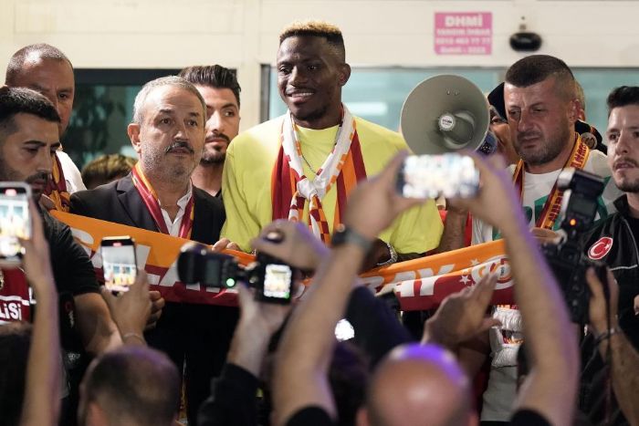 Galatasarayn yeni transferi Victor Osimhen, stanbula geldi