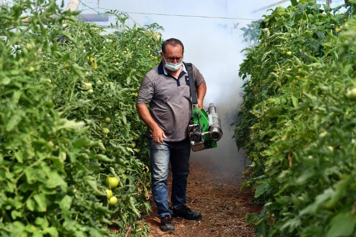 Bykehir Belediyesi'nden reticilere sisleme makinesi destei