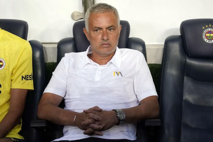 Jose Mourinho'dan Lille manda 3 deiiklik