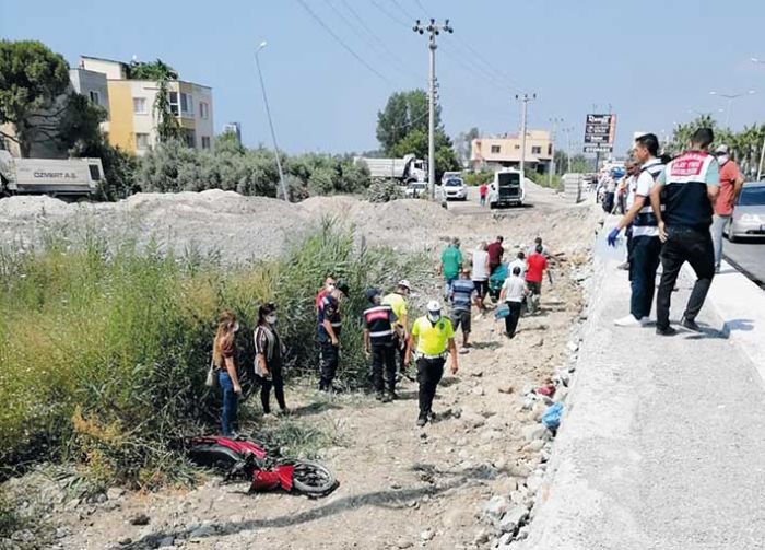 Motosikletiyle yol kenarnda l bulundu