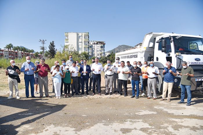 Anamur Belediye Bakan Hidayet Kln Sahil Projesi in Kollar Svad