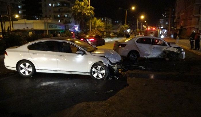 Mersin'de zincirleme trafik kazas