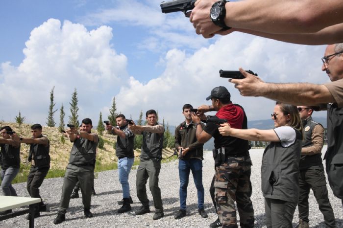 Mersin OGM Tarafndan Silah Eitimi Verildi