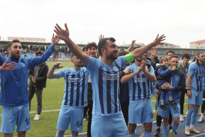 Belediye Ktahyaspor’un play-off’taki rakibi Karakprspor