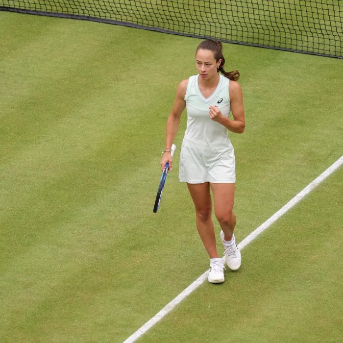 Zeynep Snmez Wimbledonda elemelerinde final turuna ykseldi