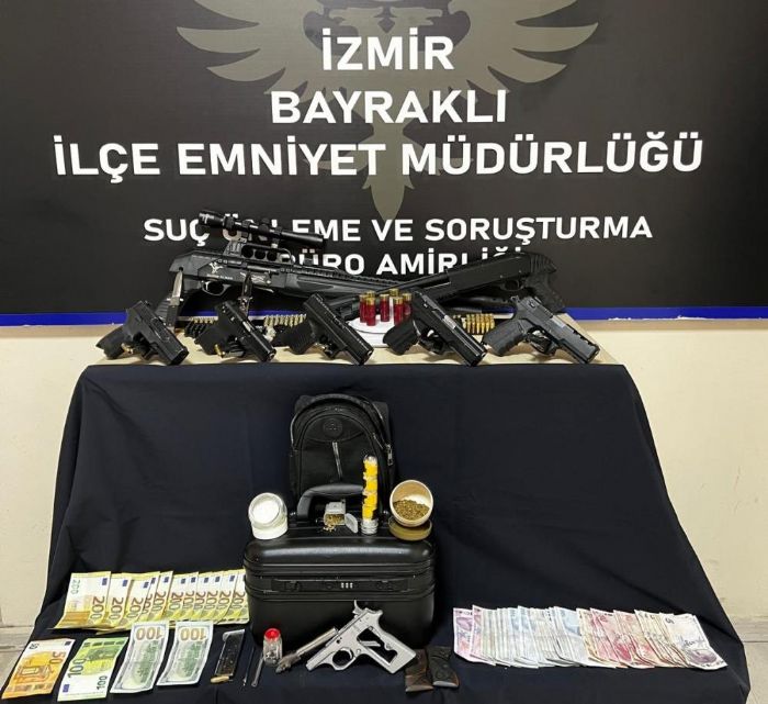 zmir'de zehir tacirlerine afak operasyonu