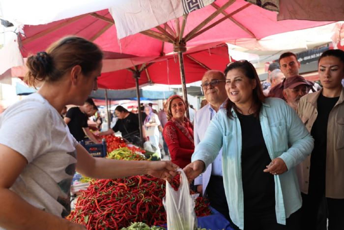 Bakan eriolu, Germencik'te pazarc esnafyla bir araya geldi