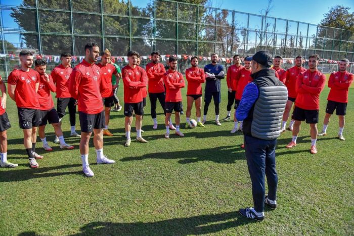 Yeni Mersin dmanyurdukmede kalmak istiyor