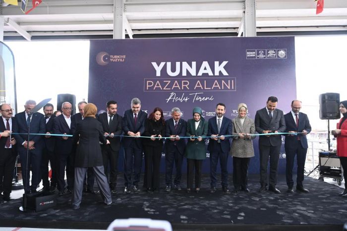 Bakan Gkta, kapal pazar yerinin aln yapt