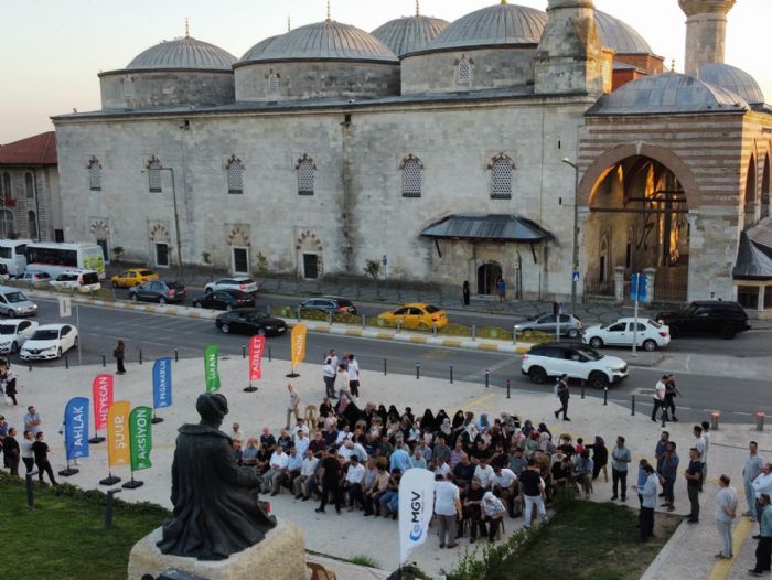 Avrupa lkelerinde Kuran- Kerime saldrlar Edirnede protesto edildi 