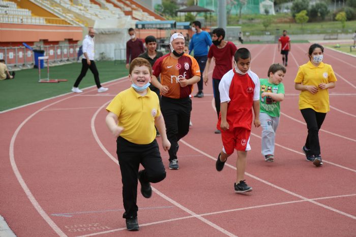 TOROSLAR BELEDYES ZEL BREYLER SPORLA BULUTURUYOR