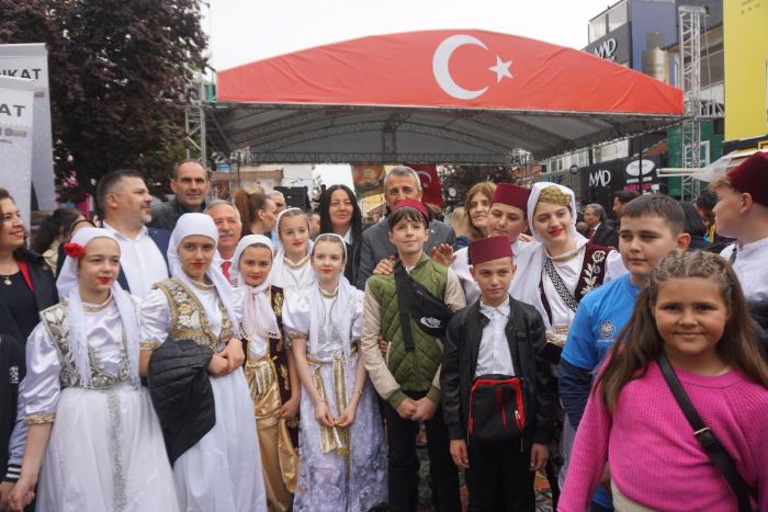 Edirne'de sahne alan rencilerin gsterilerine youn ilgi