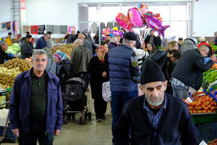 Tketici fiyat endeksi yllk yzde 43,68, aylk yzde 2,39 oldu