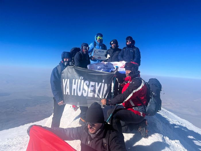 Idrl daclar Kerbela ehitlerini Ar Dann zirvesinde and