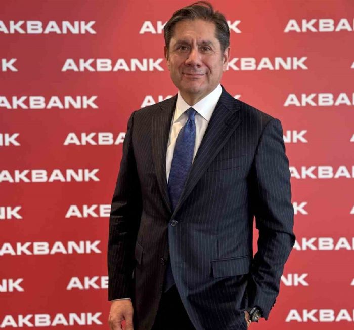 Akbank, yeni dnem strateji ve hedeflerini paylat