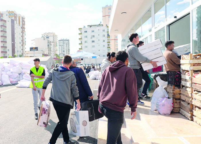 Bakan gzyalarn tutamad, Erdemli’den 35 aralk yaam destei gnderildi  