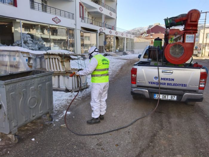 Yeniehir Belediyesi afet blgesinde dezenfeksiyon almalarna balad