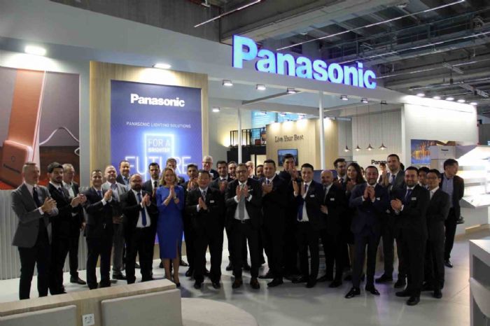 Panasonic Electric Works Trkiye, sektr temsilcileriyle fuarda bulutu