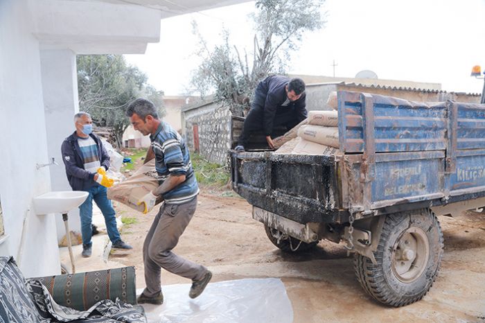 Erdemli’de frtnann yaralar sarlyor