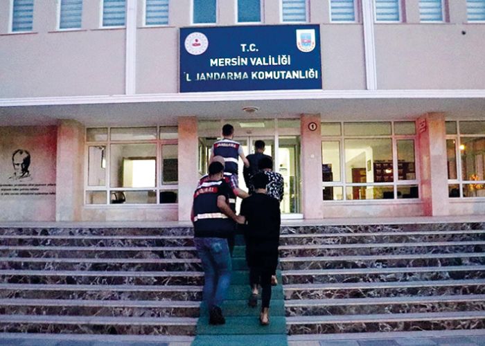 Mersin’de DEA operasyonu: 3 gzalt