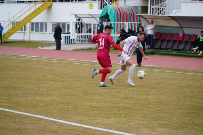 Isparta 32 Spor: 0 - Aksaray Belediyespor: 0