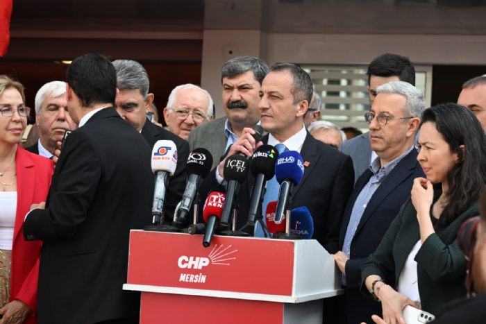 CHP Mersinden Demokrasi Nbeti: Bu Bir Darbedir