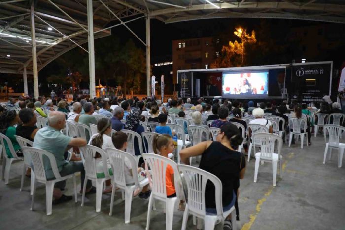 Altn Portakalda film izlemeyen kalmayacak