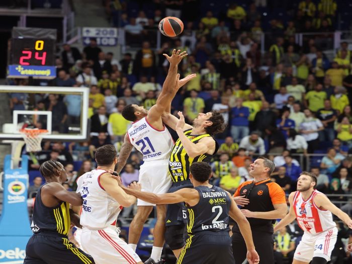 Fenerbahe Beko, EuroLeague'deki ilk malubiyetini ald