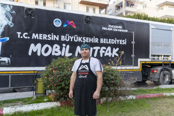 Mobil Mutfak Tr ve 'Mahalle Mutfaklar' 48 noktada 3 eit yemek hizmeti sunuyor