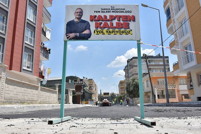 Tarsus Belediyesi yol asfaltlama almalarna hz verdi