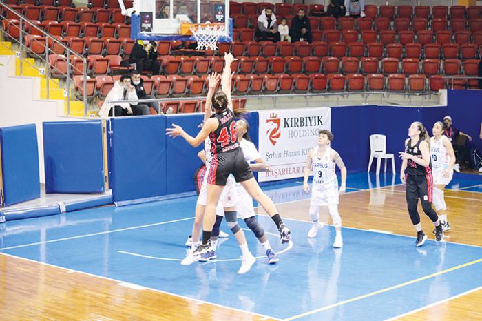 MSK Kadn Basketbol Takm, Tarsus Belediyesini 66-46lk skorla yendi