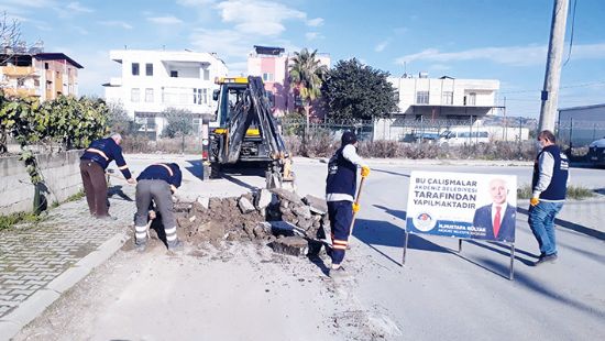 Akdeniz Belediyesi, her mahalleye hizmet veriyor